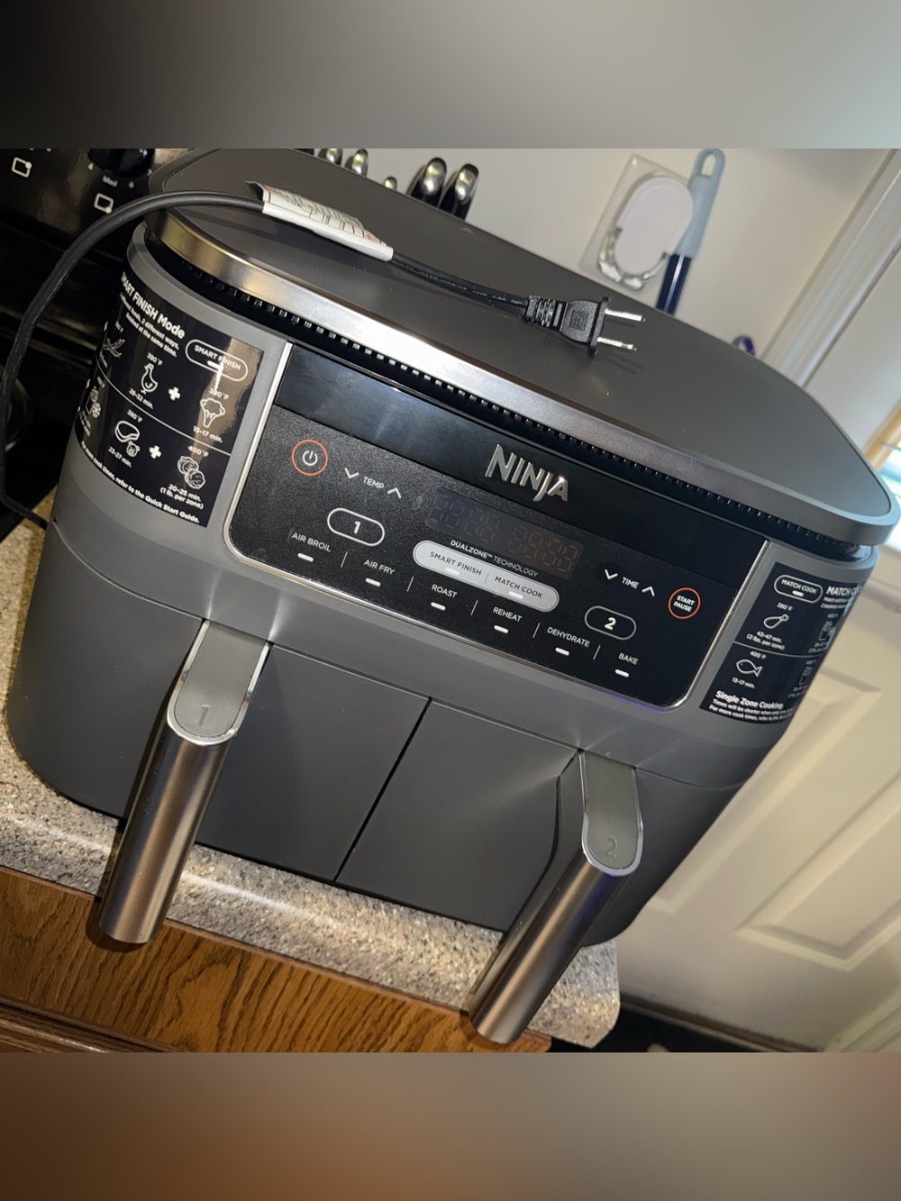 NINJA Foodi 6-in-1 8qt Dual Basket Air Fryer